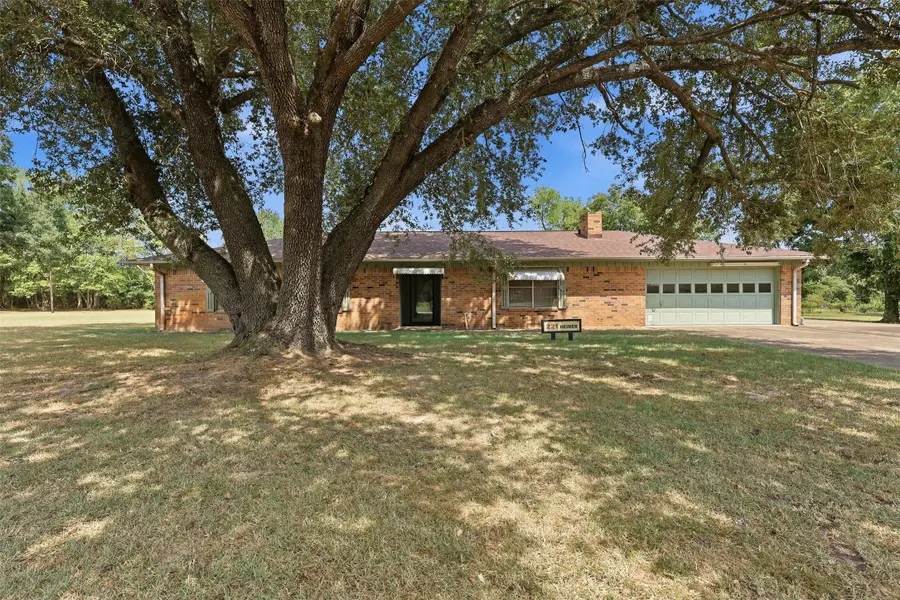 221 County Road 3220, Mount Pleasant, TX 75455 - #2