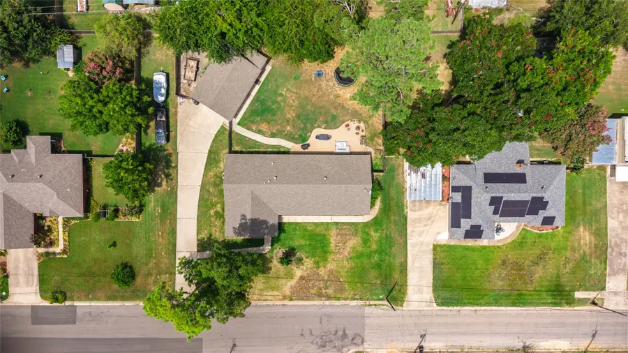 703 Texas Street, Sulphur Springs, TX 75482 - #2