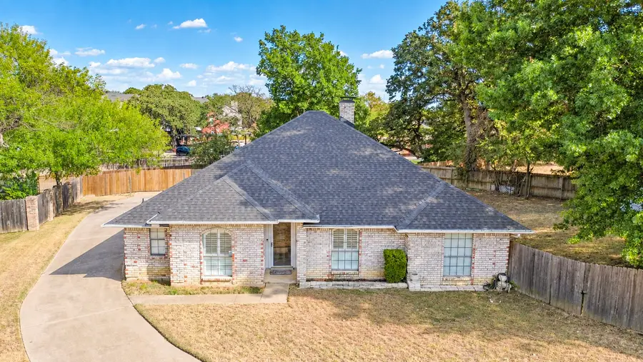 301 Morrison Court, Euless, TX 76039 - #3