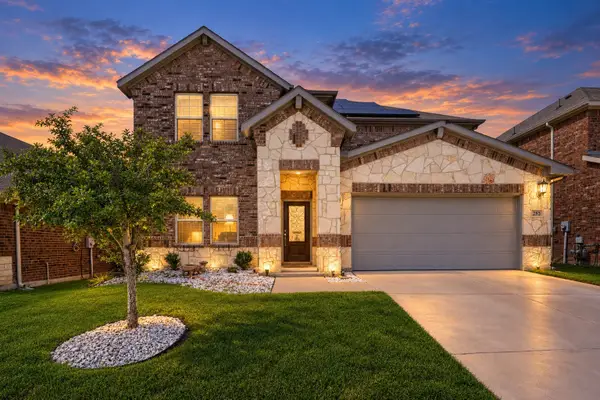 285 Sunshine Lane, Lavon, TX 75166
