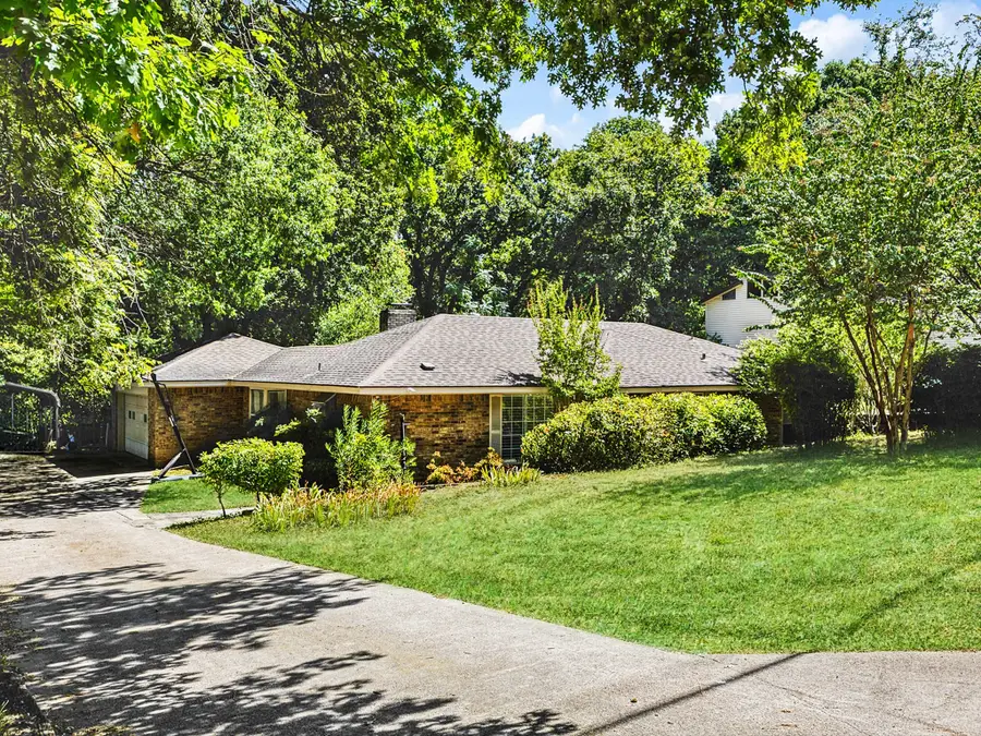 1218 Bow Creek Drive, Duncanville, TX 75116 - #2