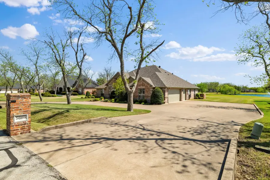 5609 Flagstick Drive, Granbury, TX 76049 - #2