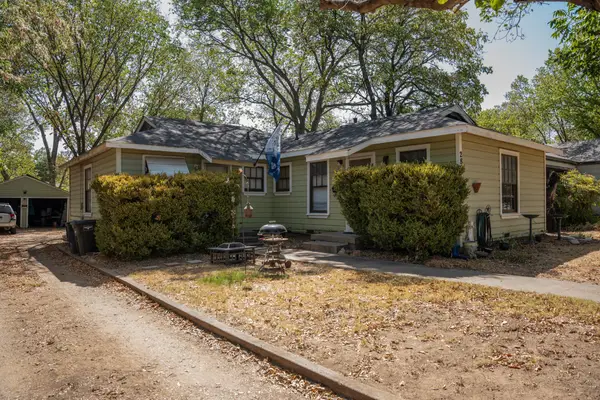2849 Handley Drive, Fort Worth, TX 76112