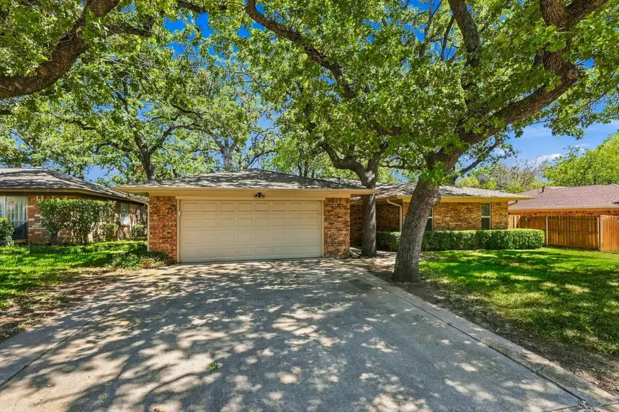 2724 Meadow Green, Bedford, TX 76021 - #3