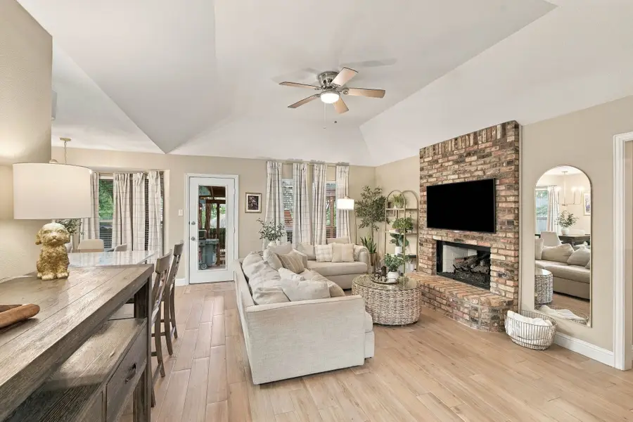 1639 Catherine Street, Midlothian, TX 76065 - #2