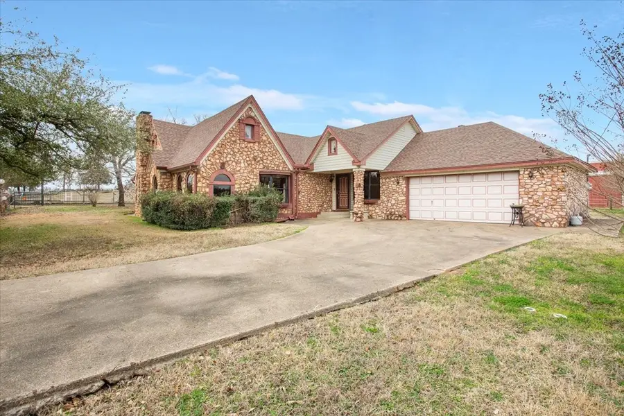 649 E Us Highway 84, Fairfield, TX 75840 - #2