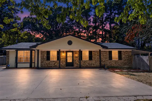 170 County Road 1211, Sulphur Springs, TX 75482