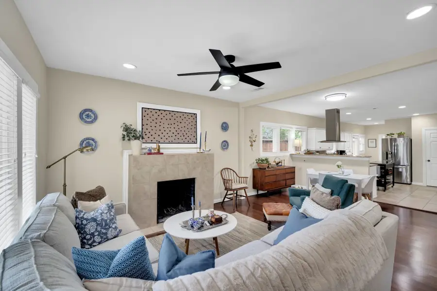 4704 Birchman Avenue, Fort Worth, TX 76107 - #3