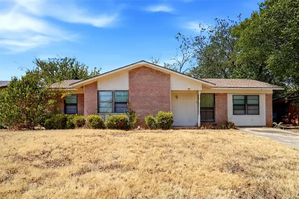 3805 Titan Trail, Denton, TX 76209