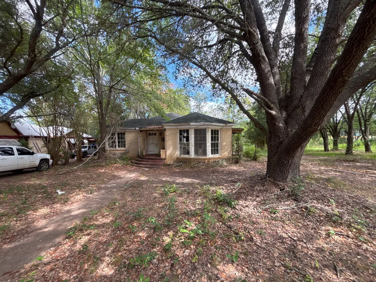 212 Sunset Avenue, Jacksonville, TX 75766 - #1