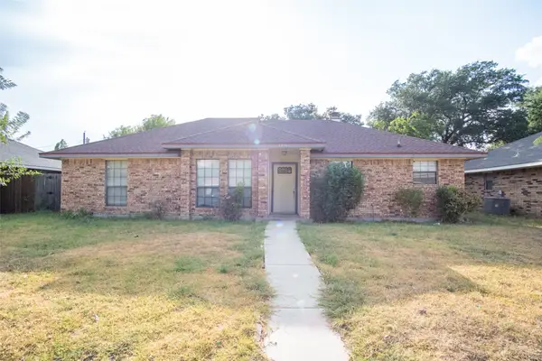 2801 College Park Drive, Rowlett, TX 75088