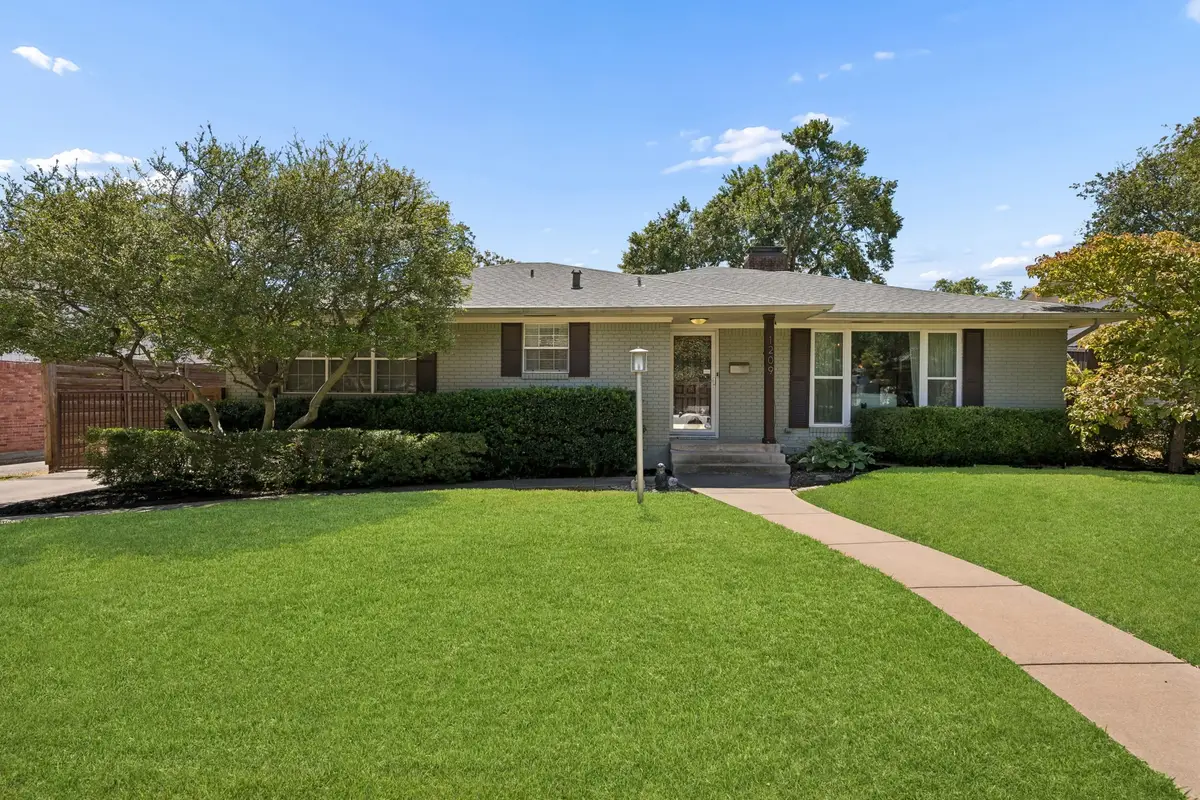 1209 Spruce Drive, Richardson, TX 75080 - #1
