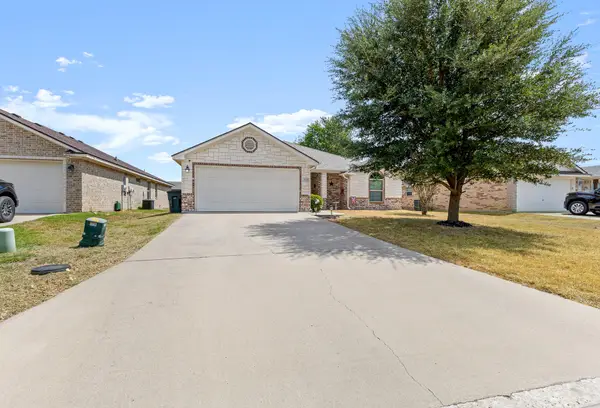 2115 Carriage House Drive, Temple, TX 76502