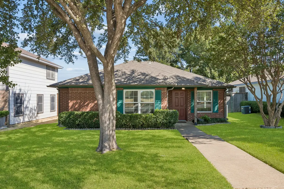 947 E Oakdale Road, Irving, TX 75060 - #1