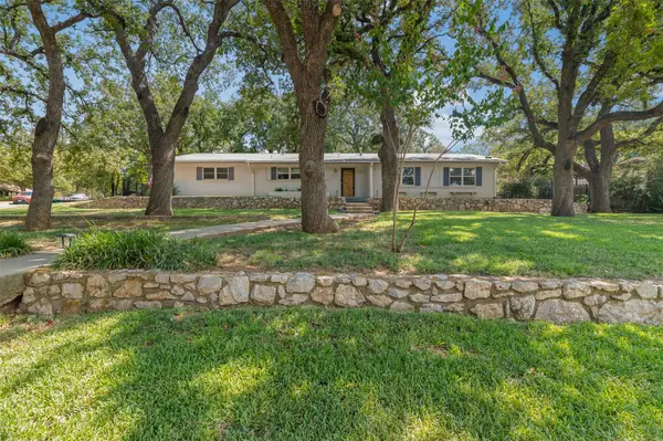1800 Emerson Lane, Denton, TX 76209