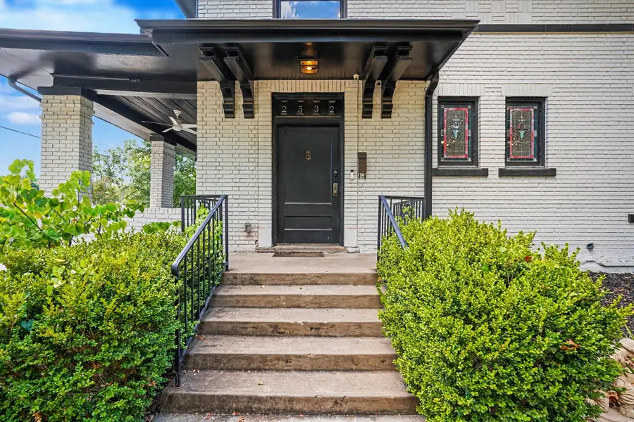 2532 6th Avenue, Fort Worth, TX 76110 - #2