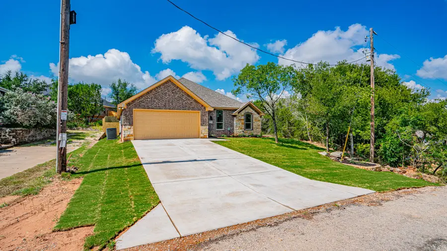 2714 Austin Drive, Granbury, TX 76048 - #3