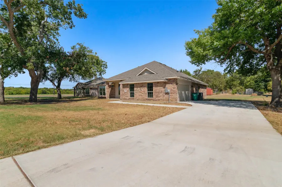 1203 Anthony, Gainesville, TX 76240 - #3