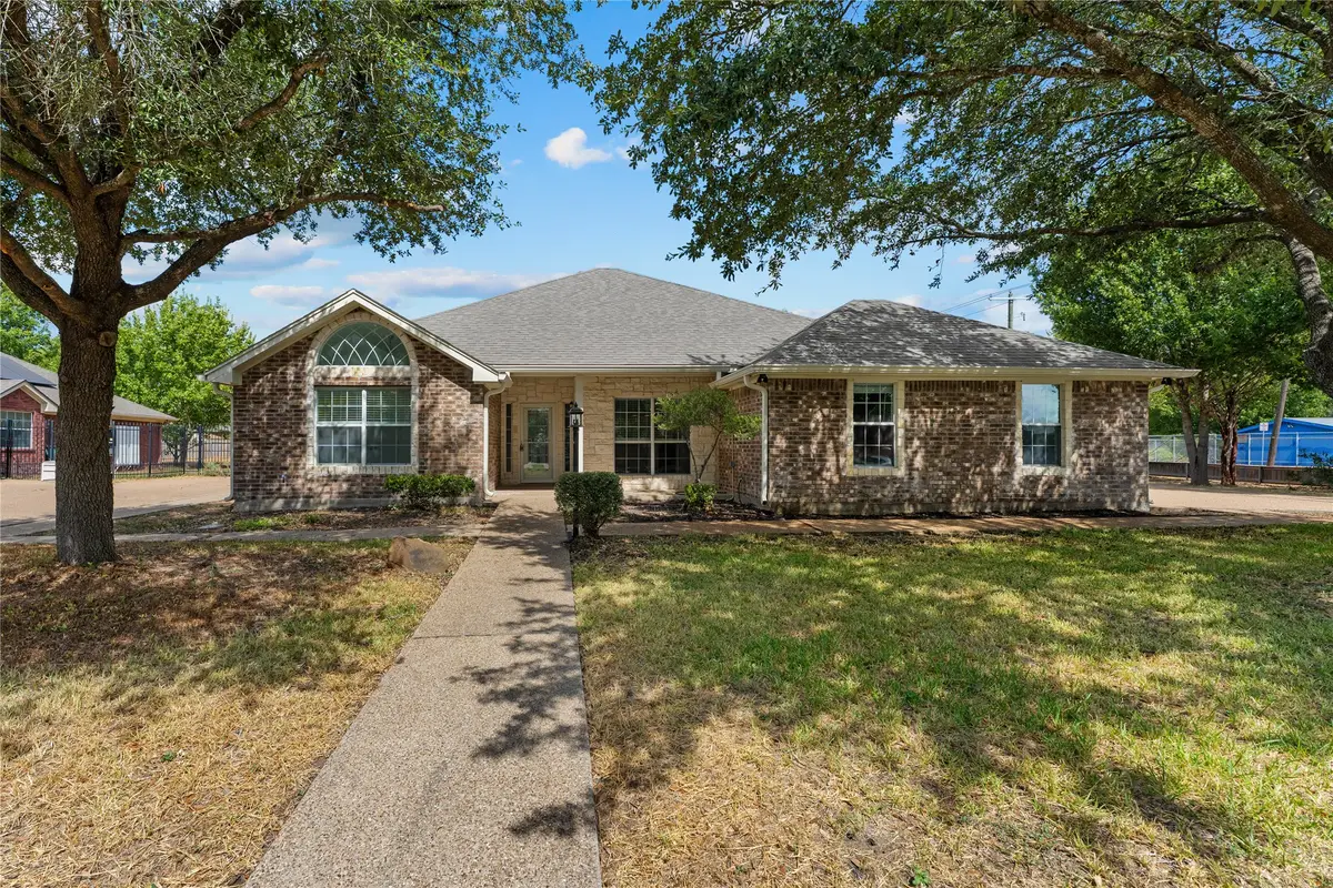 303 S Cedar Ridge Circle, Robinson, TX 76706 - #1