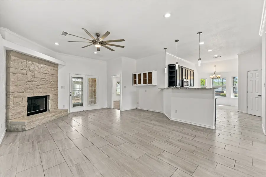 303 S Cedar Ridge Circle, Robinson, TX 76706 - #3