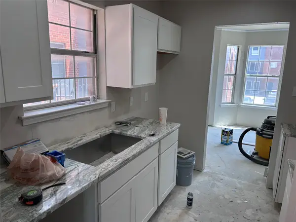 600 Bagby Avenue #8E, Waco, TX 76706