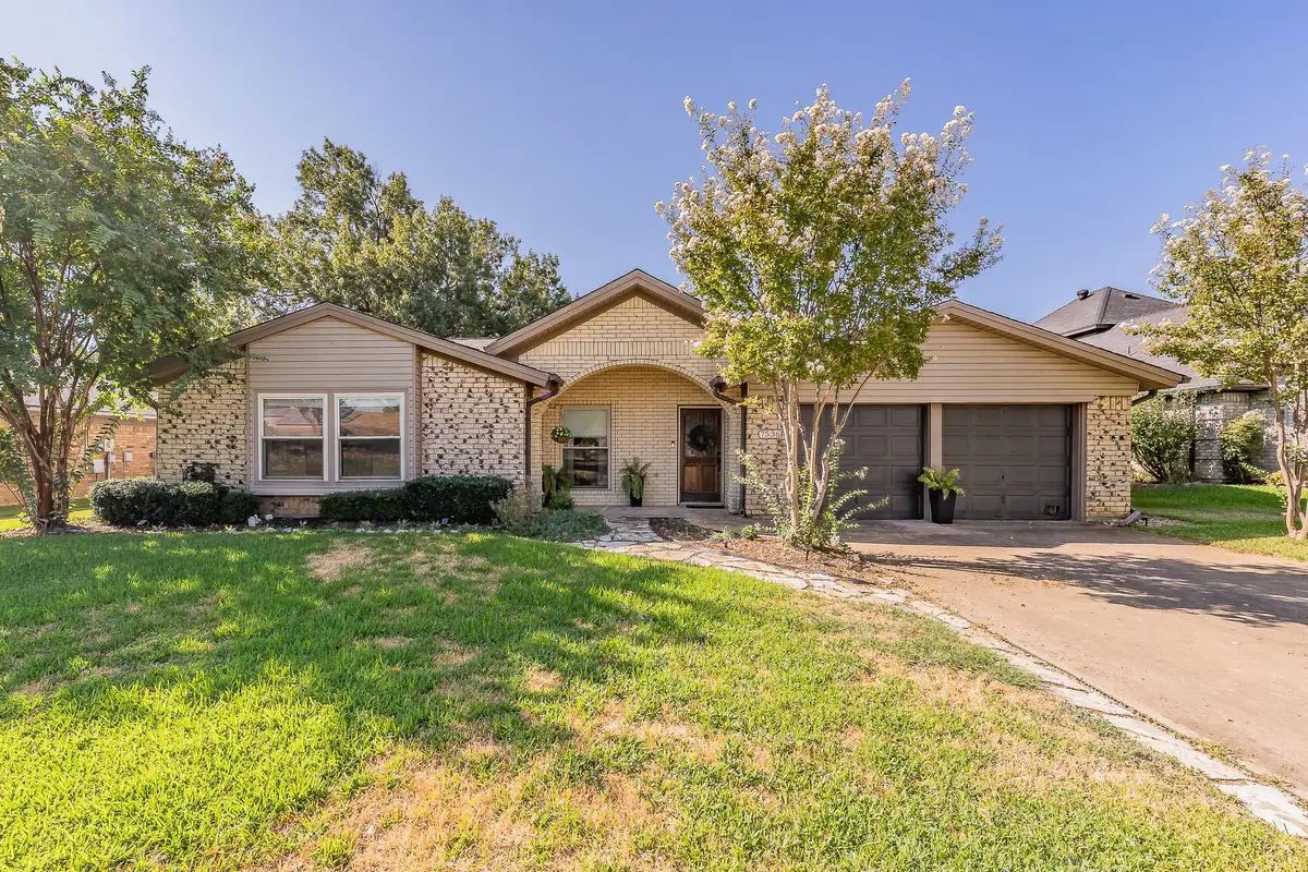 7536 Oak Park Drive, North Richland Hills, TX 76182 - #1