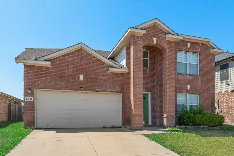 13529 Lost Spurs Road, Northeast Tarrant, TX 76262 - #2