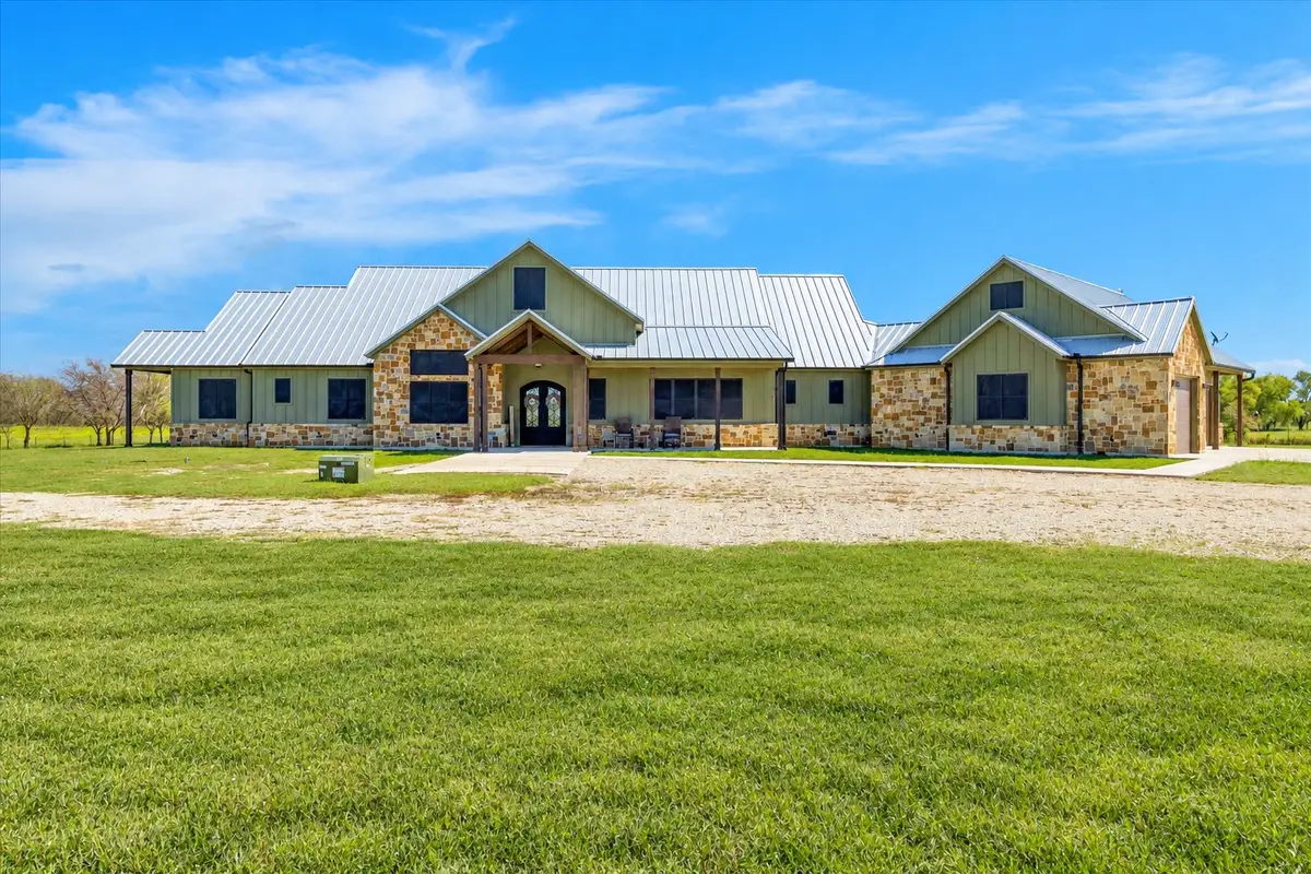 5921 Hawkeye Road, Krum, TX 76249 - #1