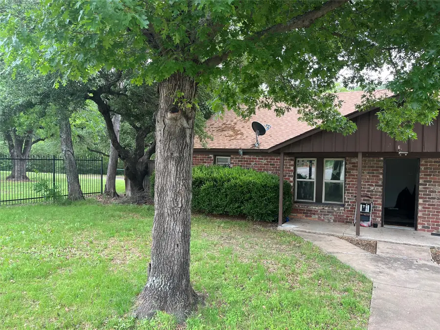 6921 Charbonneau Road, Lake Worth, TX 76135 - #3