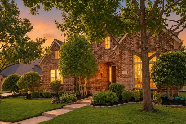 620 Kimbro Avenue, Lantana, TX 76226