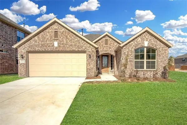 1729 Ridge Creek Lane, Aubrey, TX 76227