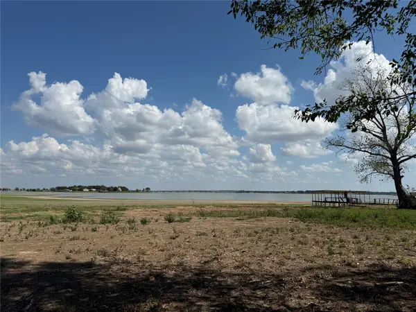 456 Causeway View, Seven Points, TX 75143