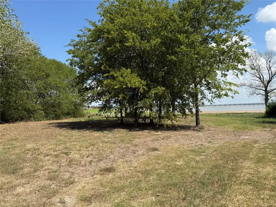 456 Causeway View, Seven Points, TX 75143 - #3