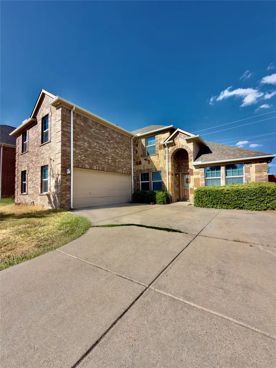 632 Rolling Hills Lane, Desoto, TX 75115 - #2