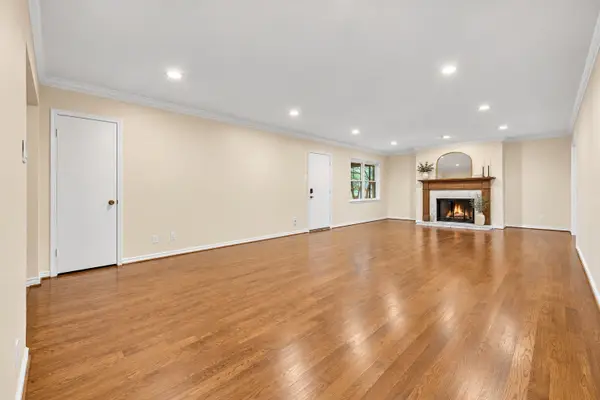 6234 Bandera Avenue #C, Dallas, TX 75225