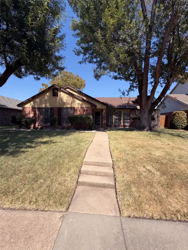 6808 Younger Drive, The Colony, TX 75056