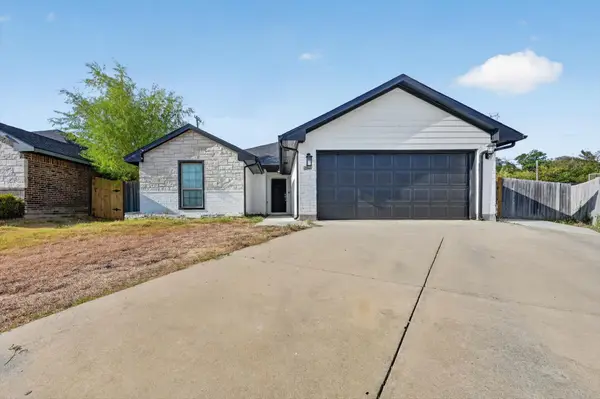 2365 Old Leonard Street, Fort Worth, TX 76119