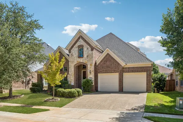 712 Lathrop Street, Lantana, TX 76226