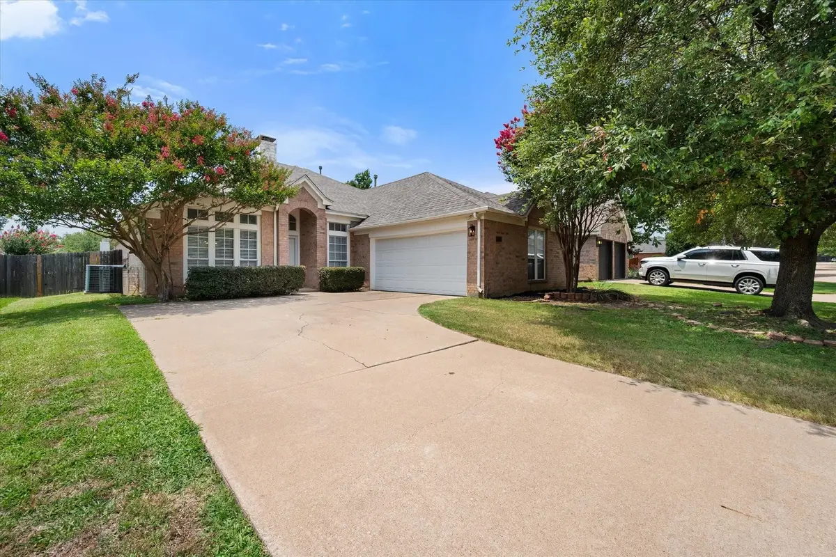 6604 High Brook Drive, Fort Worth, TX 76132 - #1