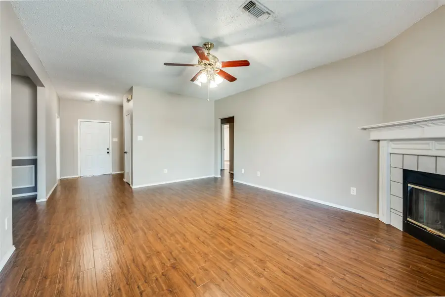 7728 Liz Lane, Watauga, TX 76148 - #3