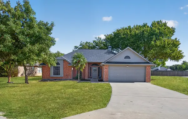 407 E Brooks Street, Forney, TX 75126