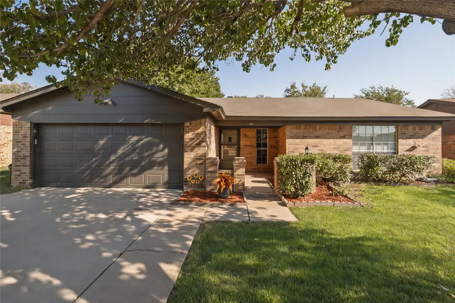 304 Cambridge Drive, Saginaw, TX 76179 - #3