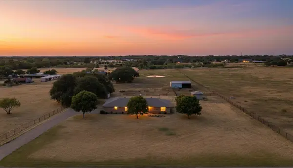 330 Reed Road, Granbury, TX 76049