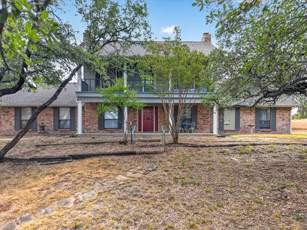 448 Remuda Drive, Fort Worth, TX 76108