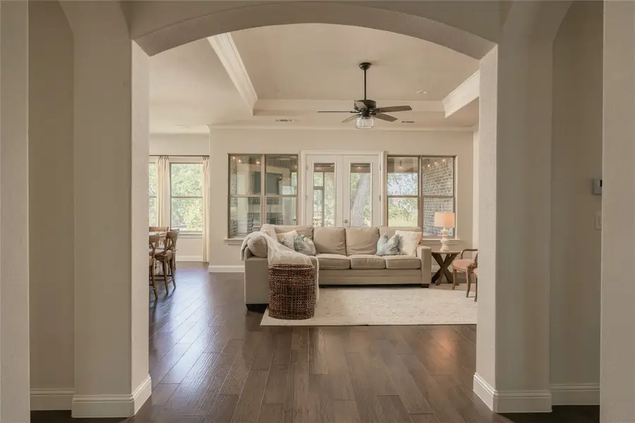 111 Eagle Point N, Azle, TX 76020 - #3