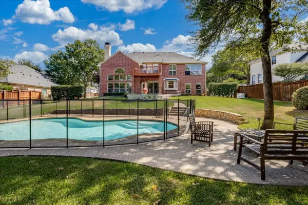 3012 Northview Drive, Grapevine, TX 76051