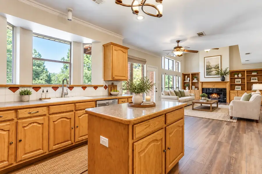 3012 Northview Drive, Grapevine, TX 76051 - #2