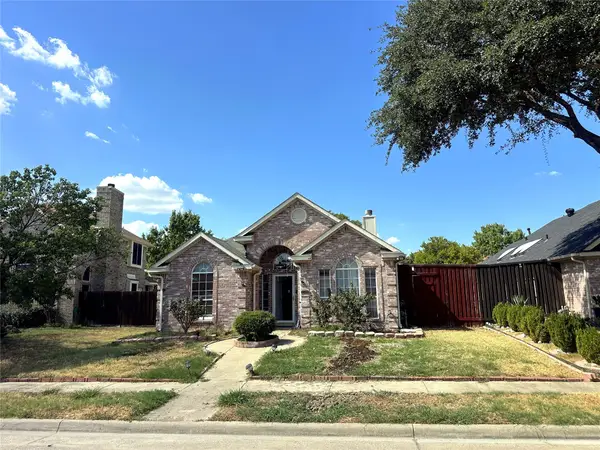 1518 Northampton Drive, Rowlett, TX 75089