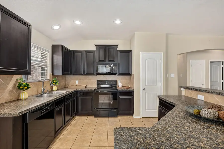 2060 Meadow Park Drive, Princeton, TX 75407 - #2