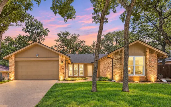 3400 Pecan Circle, Bedford, TX 76021